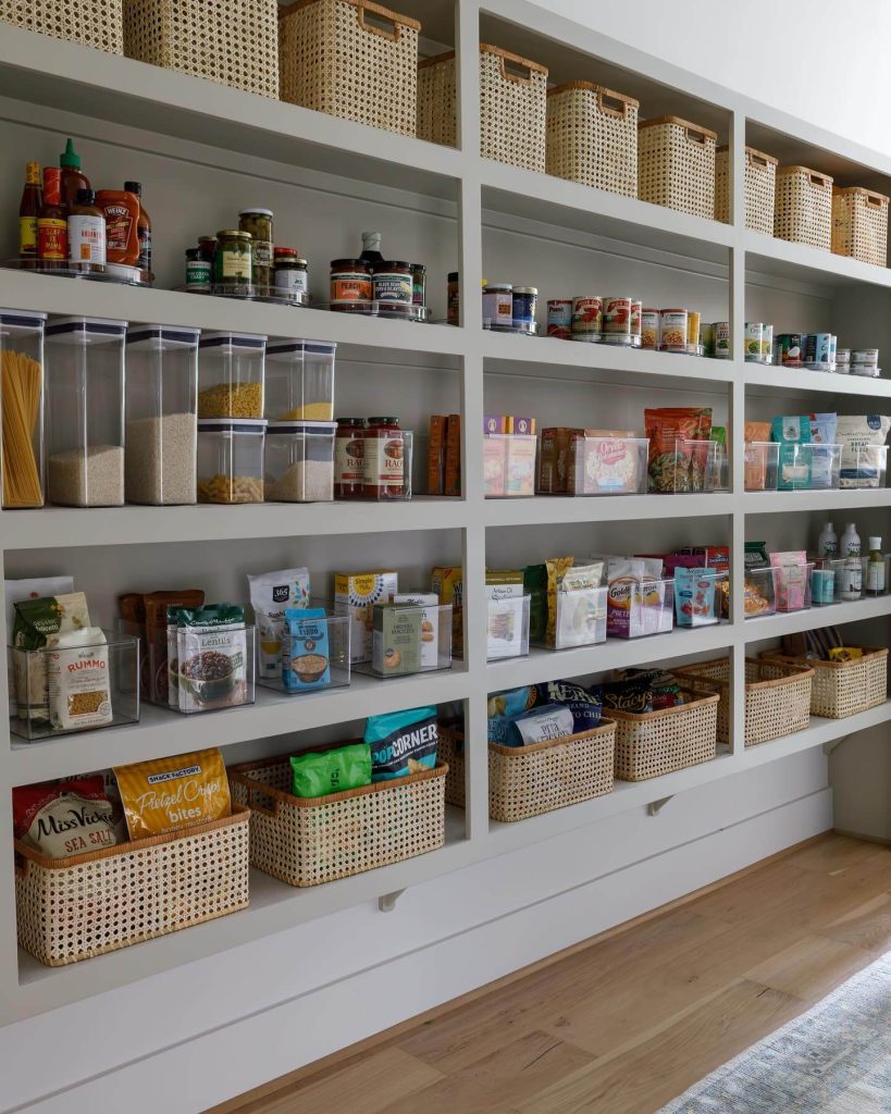 22. Woven Baskets for a Streamlined Pantry Wall
