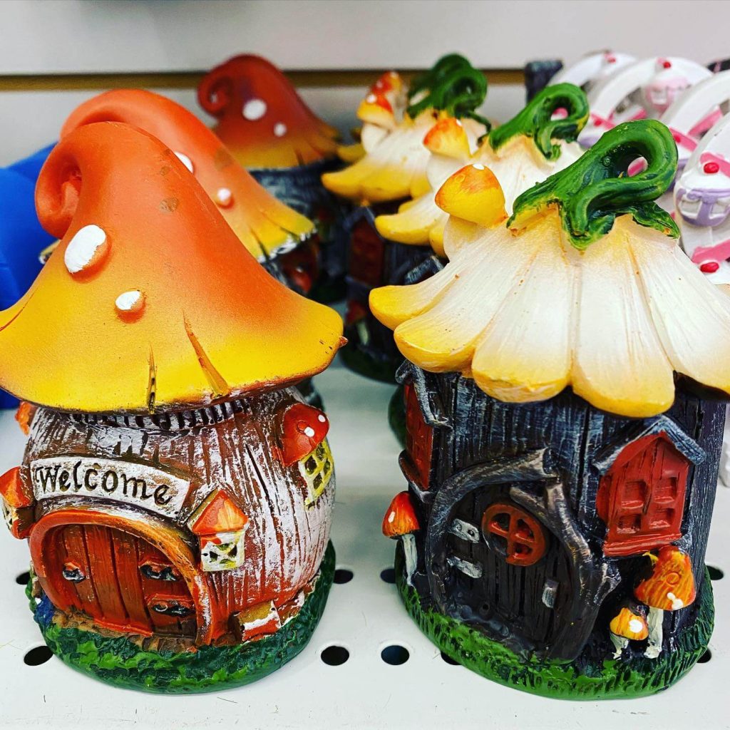 9. Whimsical Fairy Houses for Enchanting Garden Scenes