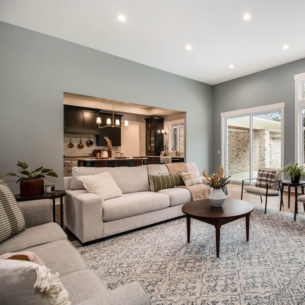 1. Serene Blue with Neutral Furnishings: A Calm Living Room Oasis
