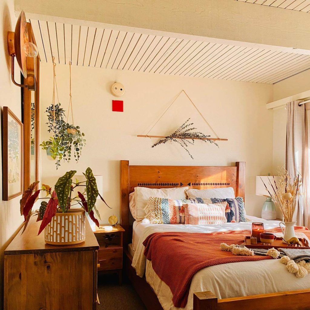 12. Sunlit Bohemian Layers with a Rustic Touch