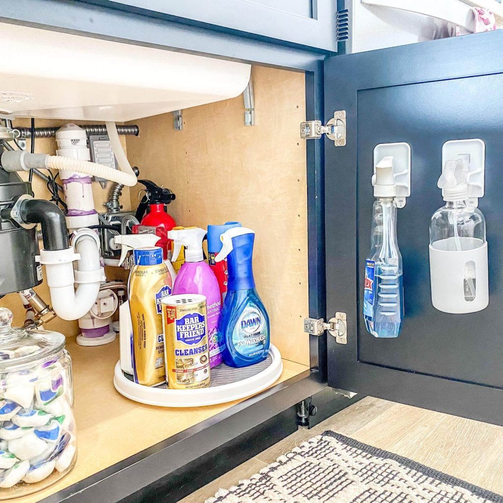 14. Lazy Susan for Tight Spaces and Fast Access