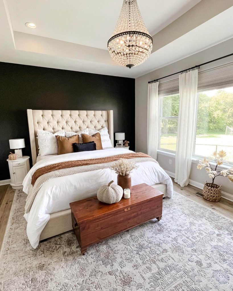 14. High-End Neutrals with Harvest Hints