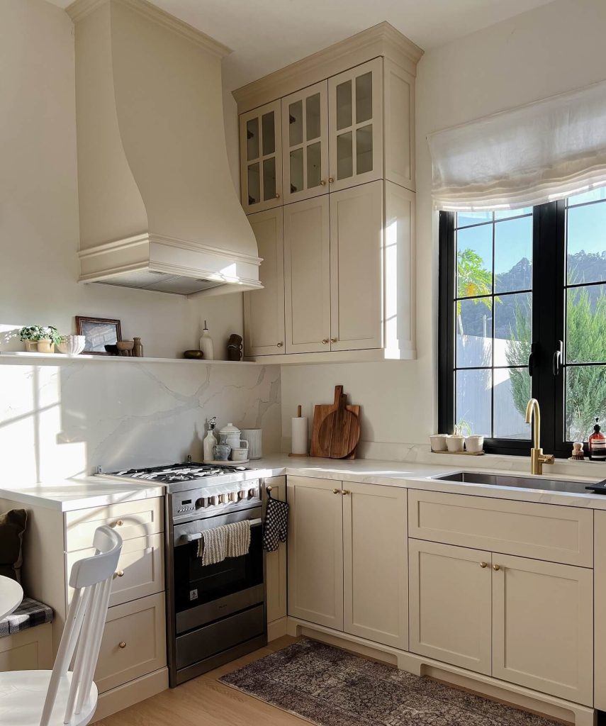 19. Bright and Airy Kitchen with Modern Design