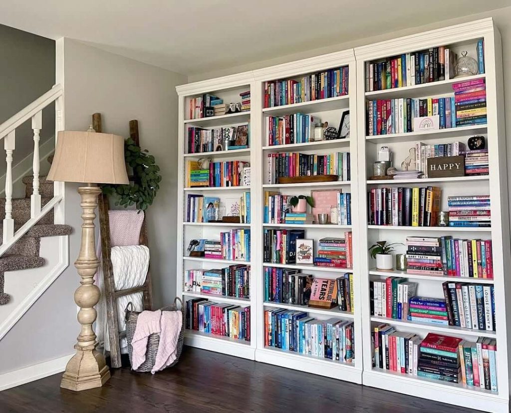 19. Elegant White Bookshelves with Symmetrical Design