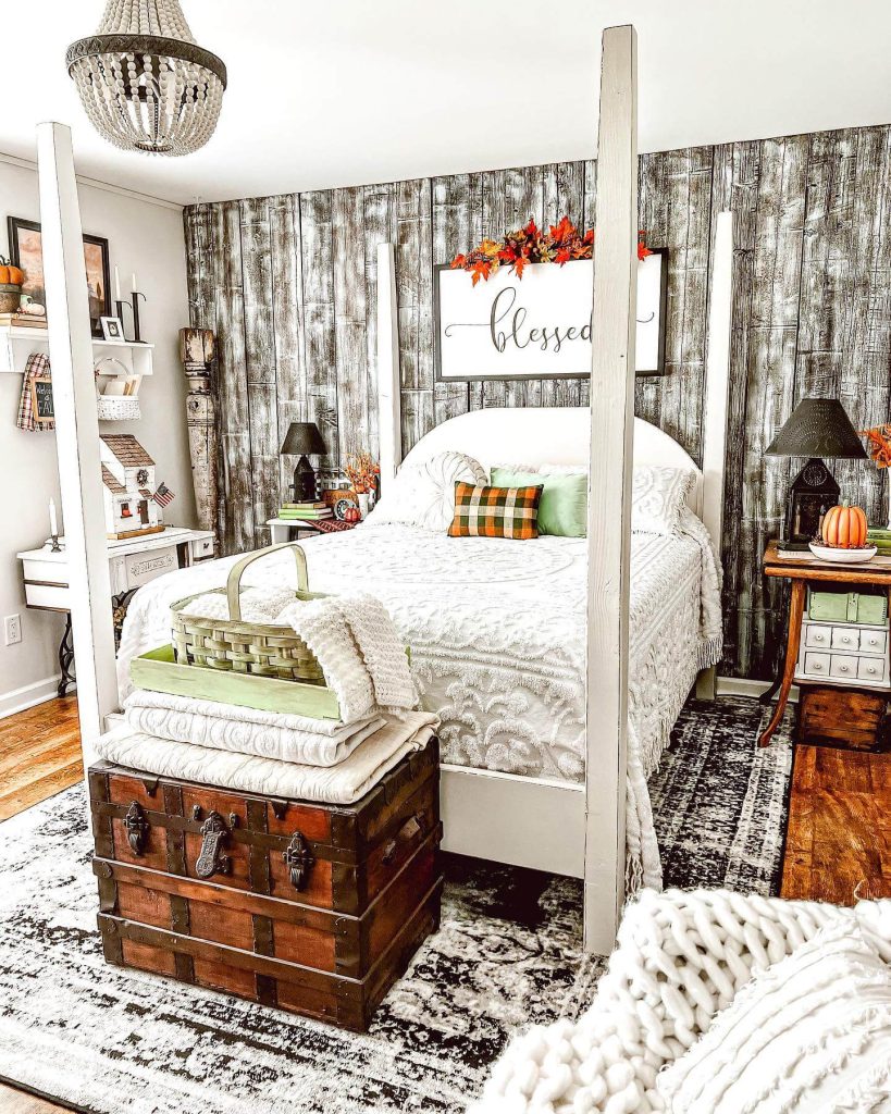 21. Cozy Country Cottage Charm