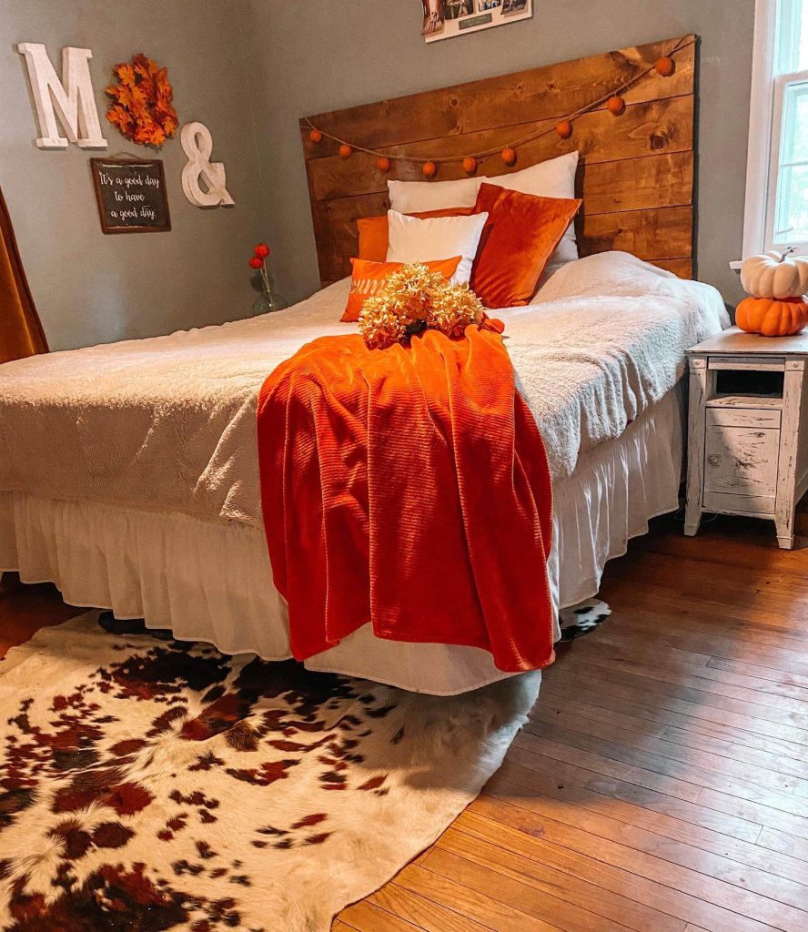 29. Playful Pops of Pumpkin Orange