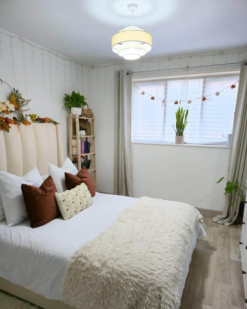 30. Bring Fall Flair to a Small Bedroom with Cozy Layers