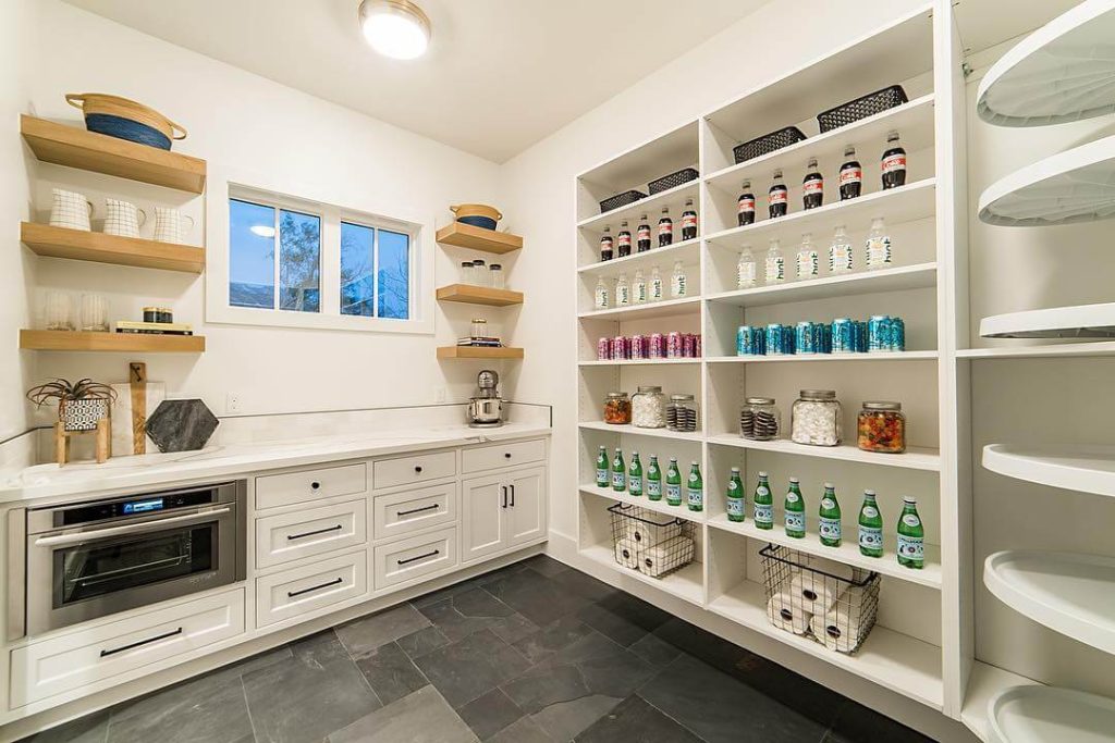 4. Modern Minimalism: Clean Lines and Coordinated Containers