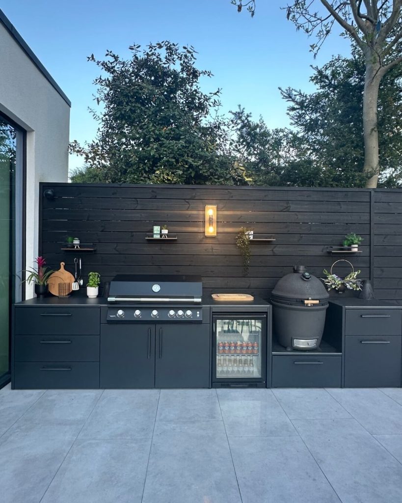 5. Compact Elegance with Dark Tones and Smart Storage