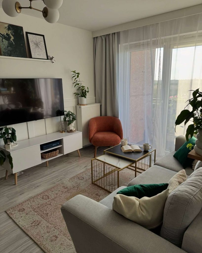 5. Compact and Colorful Living Room with Fun Accents
