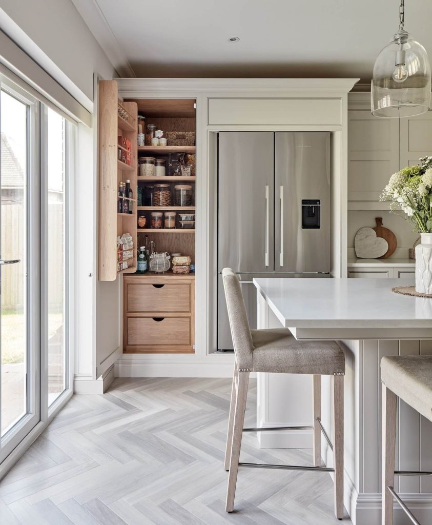 8. Built-In Cabinet Pantry with Seamless Kitchen Integration