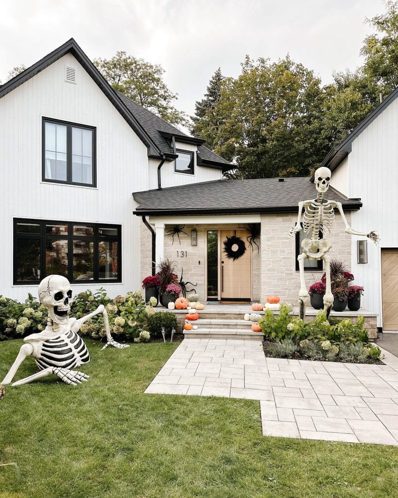 9. Spooky Chic: Giant Skeletons and Halloween Whimsy